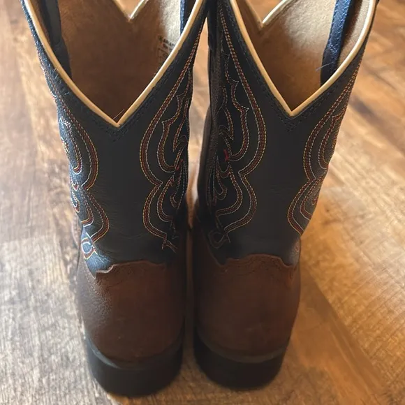 Ariat boots worn twice
