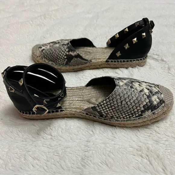 ASH Black and Tan w/gold stud accents Espadrille Sandals in excellent condition