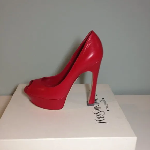 Authentic YSL classic PALAIS leather platform pump
