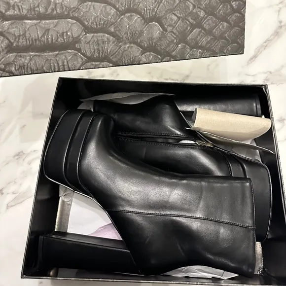 Azalea Wang Boots​​​