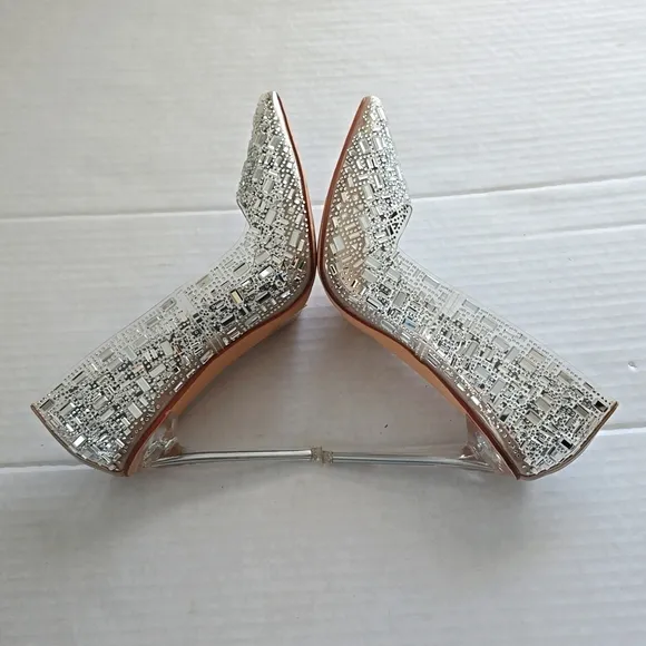 AZALEA WANG Jovie Crystal Embellished Clear Pump 8.5