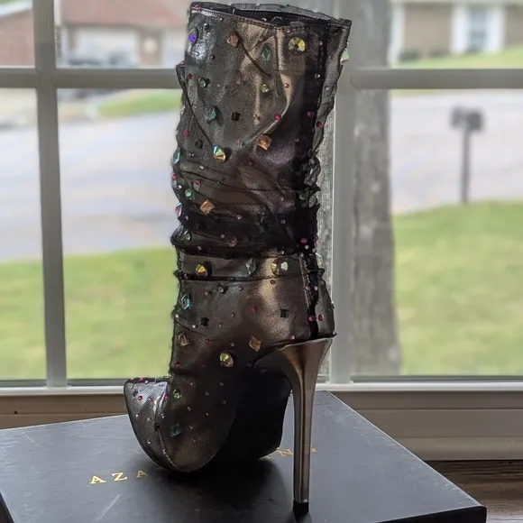 Azalea Wang Silver Embellished Boots Heels Stiletto 7.5 Shoes NEW