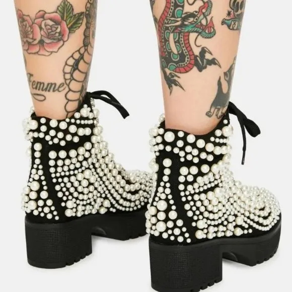 AZELEA WANG Cavalier Pearl Bubble Ankle Boots Goth Black Size 7 NEW