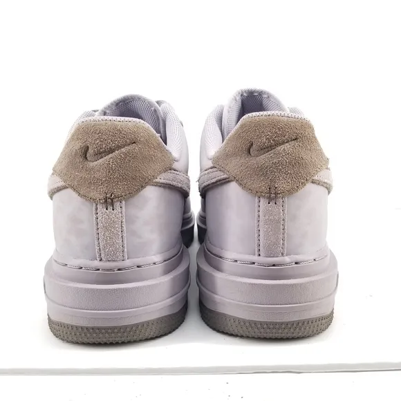 B21 Nike Air Force 1 Low Mens Size 13 DD9605-500 Luxe Providence Purple Boots