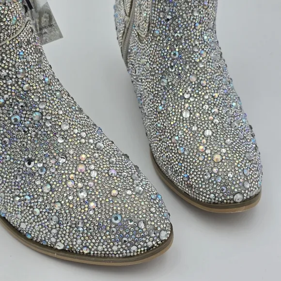 Badgley Mischka Girls’ Sparkly Cowgirl Boots, Silver Rhinestones