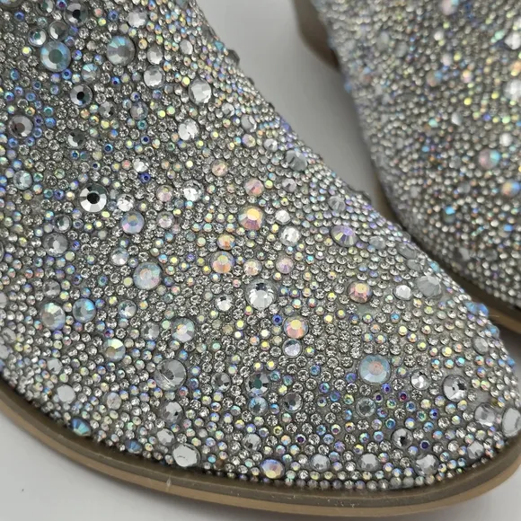 Badgley Mischka Girls’ Sparkly Cowgirl Boots, Silver Rhinestones