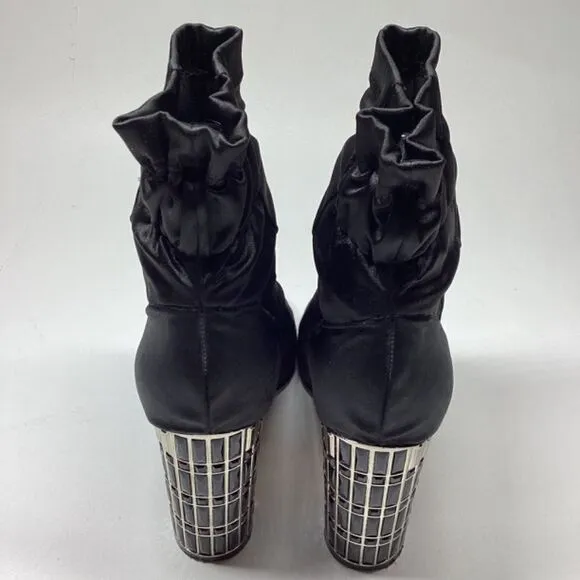 Badgley Mischka Kloe Black Satin Crystal Embellished Black Ankle boots Sizs 6.5