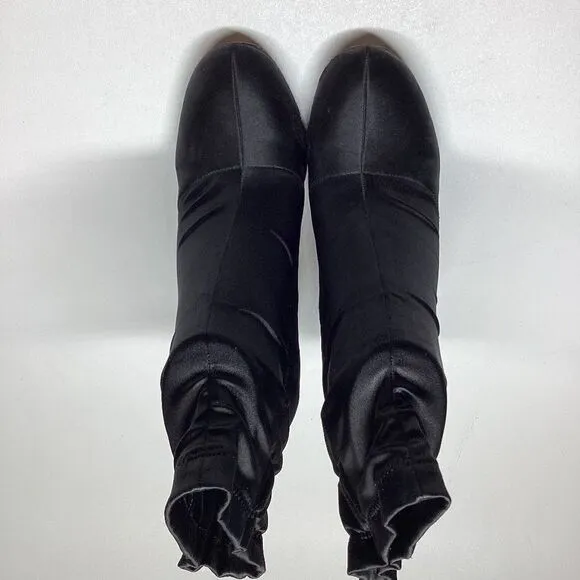 Badgley Mischka Kloe Black Satin Crystal Embellished Black Ankle boots Sizs 6.5