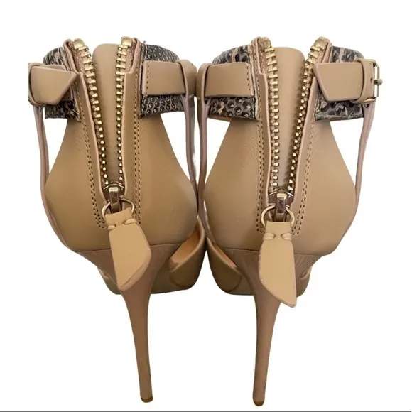 𝅺badgley Mischka Peep-Toe Platform Pumps with Snake Print &amp; Buckle Ankle Strap.