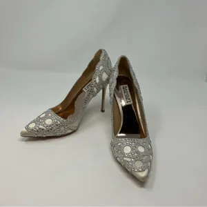 Badgley Mischka Rouge Embellished Closed Toe Pumps Heels Shoes Women 6 1/2 Prom