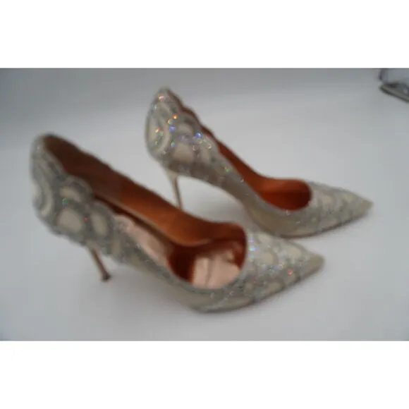 Badgley Mischka Rouge Sating Crystal Embellished Art Deco Pointed Toe Pump Sz 11