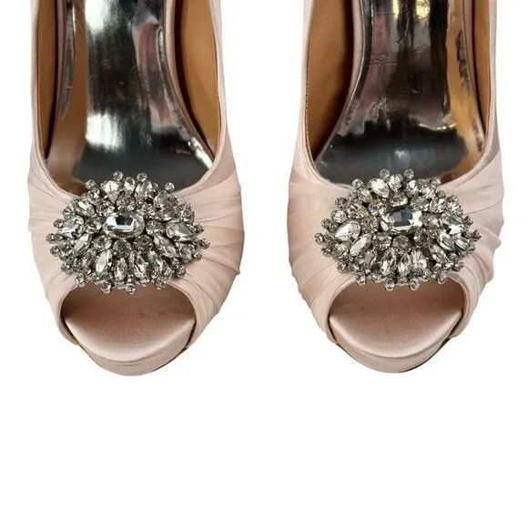 Badgley Mischka Women's Pettal Pnksat Pumps Peep Toe Satin Shoes Heels Size 7.5