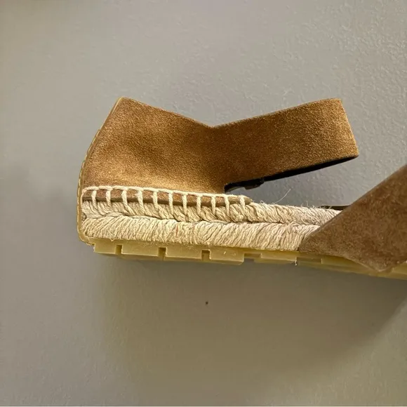 Balenciaga brown nubuck espadrille sandals sz 40 EU Preowned