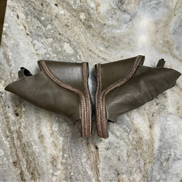 Balenciaga Glove Espadrille Leather Sandals Wedge Dark Olive Green Color 37