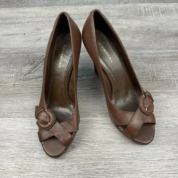 Banana Republic Dark Brown Leather Pia Wedges Size 9.5