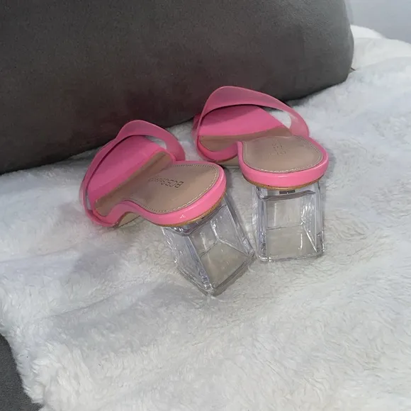 BCBGeneration Womens Luckee Pink Slip On Square Toe Block Heel Shoes NWOB