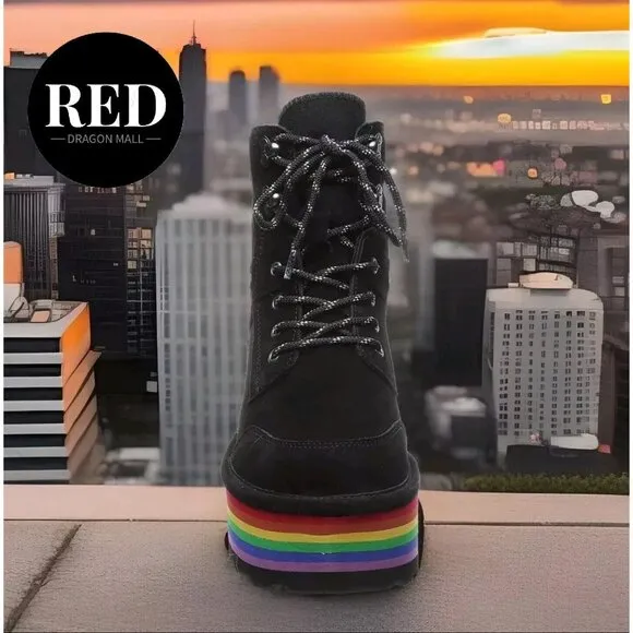 Bearpaw Retro Alicia Rainbow Platform Boots - Women's Size 7 - NEW!!