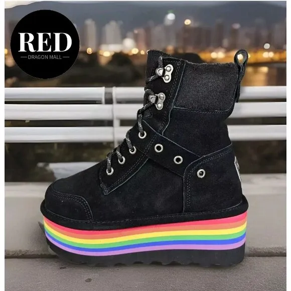 Bearpaw Retro Alicia Rainbow Platform Boots - Women's Size 7 - NEW!!