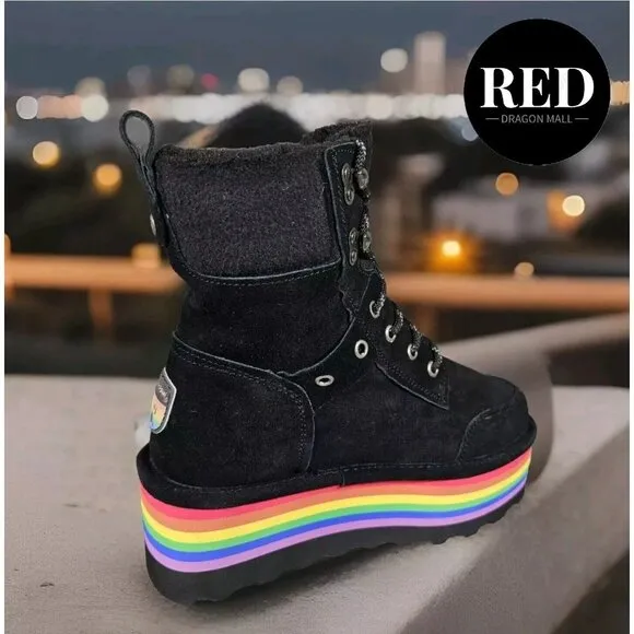 Bearpaw Retro Alicia Rainbow Platform Boots - Women's Size 7 - NEW!!