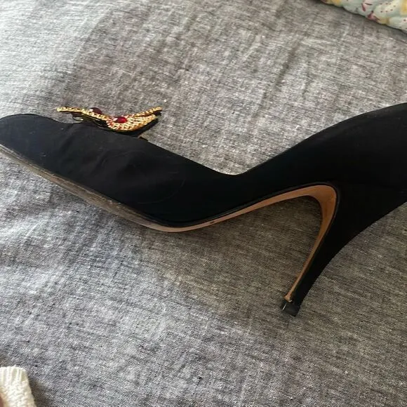 Beautiful vintage 70’s Hand made in Italy black dress shoes from Amedeo Volta.