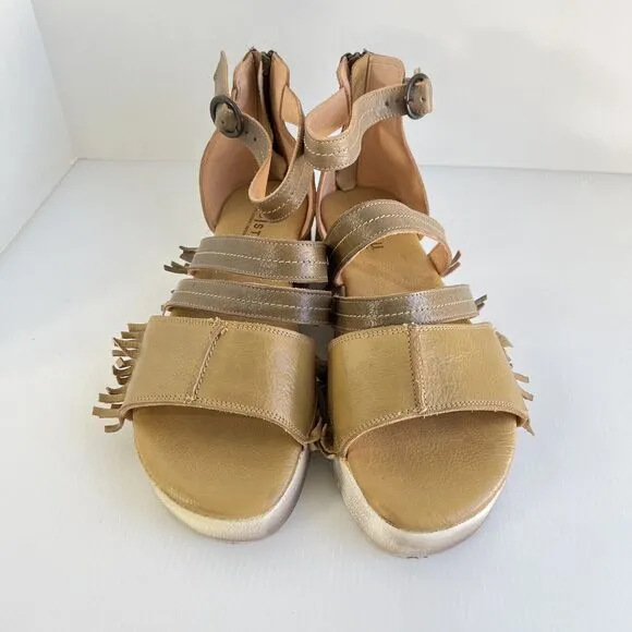 Bed Stu Emelia Fringe Sandals Size 11 Brown Leather Buckle Zip Platform Wedge