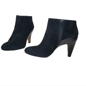 Bella Vita Brennan Bootie, Women's Black Suede Leather Heel Ankle Boots Sz 9