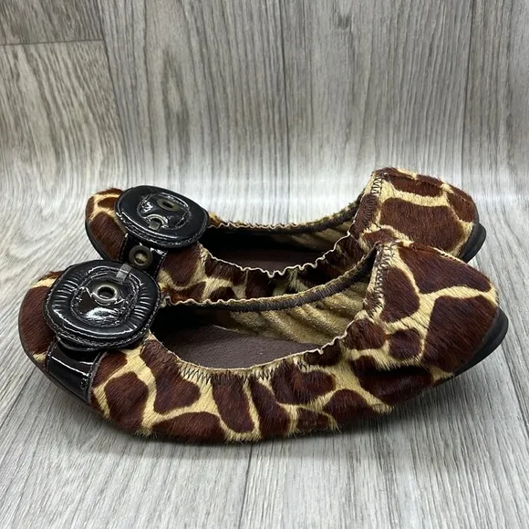 Bernardo Cowhide Flats