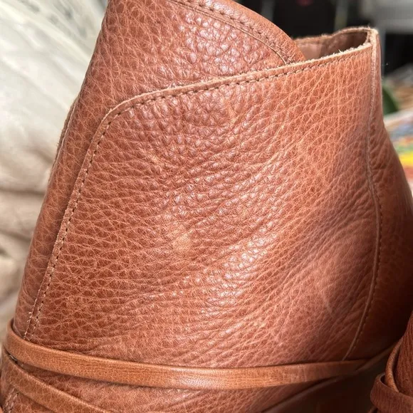 Bernardo Felicity Brown Leather Block Heel Boho Ankle Boots Booties - 7.5