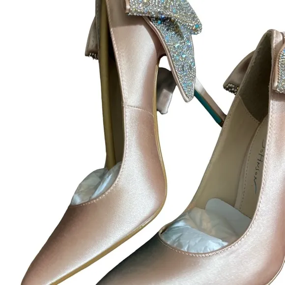 Betsey Johnson Women Beige Rhinestone Bow Bryn Pointed Toe Stiletto