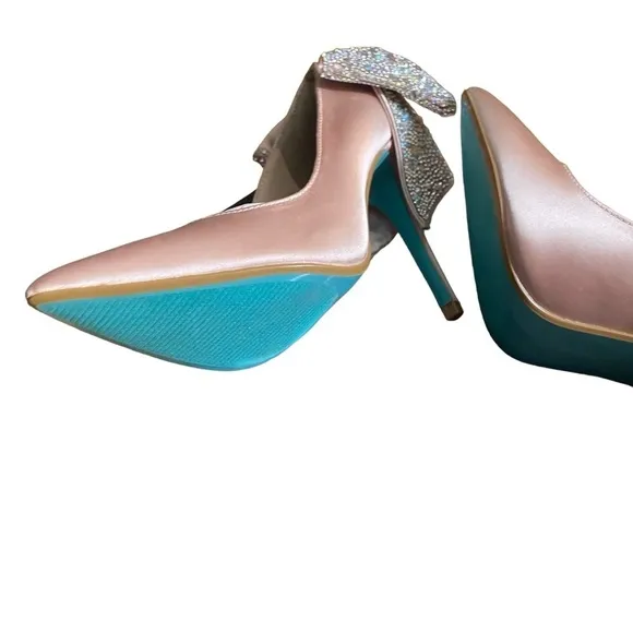 Betsey Johnson Women Beige Rhinestone Bow Bryn Pointed Toe Stiletto