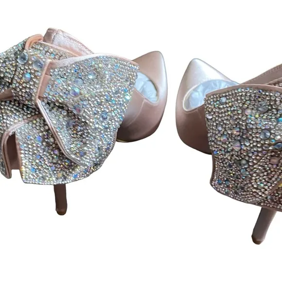 Betsey Johnson Women Beige Rhinestone Bow Bryn Pointed Toe Stiletto