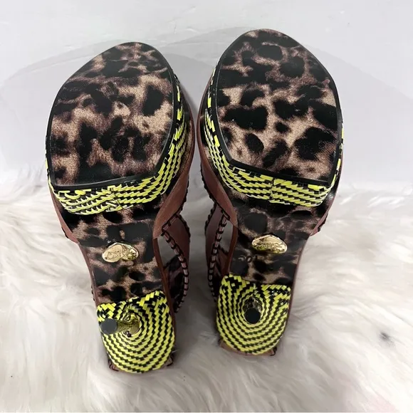 Betsey Johnson Women’s Tricksy Leather Heels Stilettos Yellow Black Platform 8.5
