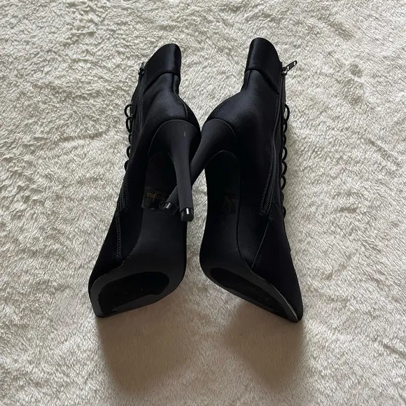 black heel boots