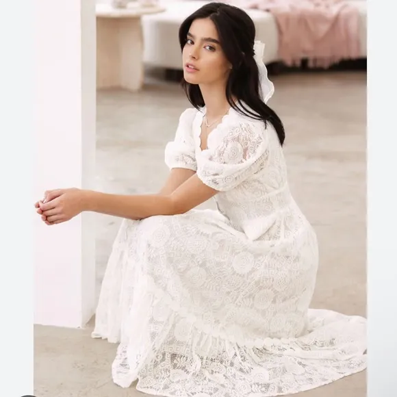 BLU PEPPER Women's Button Down Ivory Lace Midi Dress SIZE SMALL used once only