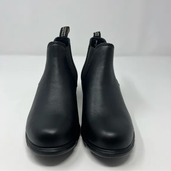 Blundstone 2068 Women's Size 7 Low Heel Black Leather Boot