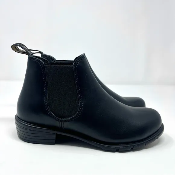 Blundstone 2068 Women's Size 7 Low Heel Black Leather Boot
