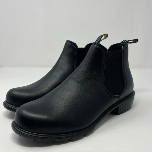 Blundstone 2068 Women's Size 7 Low Heel Black Leather Boot