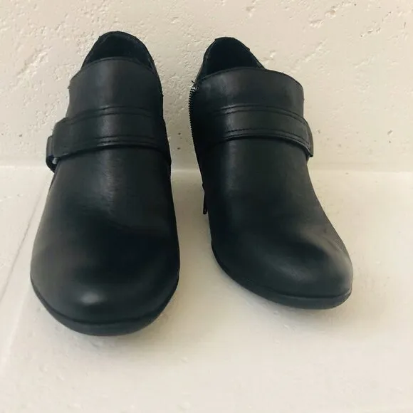 boc Kerta Black Ankle Boots Size 8.5M
