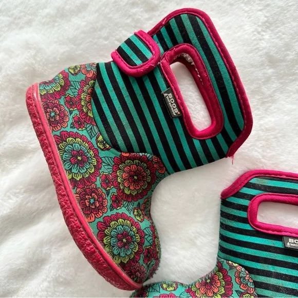 Bogs Baby Boots Pansy Stripe Toddler Size 8