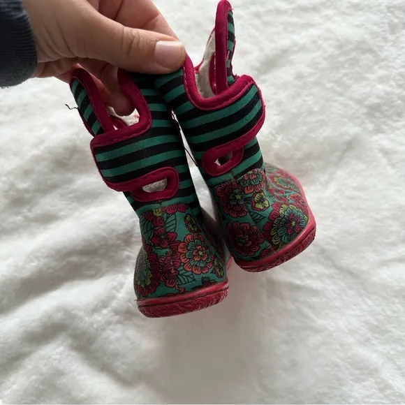 Bogs Baby Boots Pansy Stripe Toddler Size 8