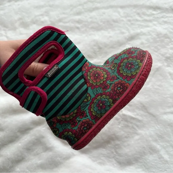 Bogs Baby Boots Pansy Stripe Toddler Size 8