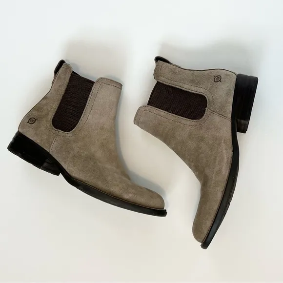 Born Casco Chelsea boots Taupe Suede Ankle Boots Neutral tone booties Size 7