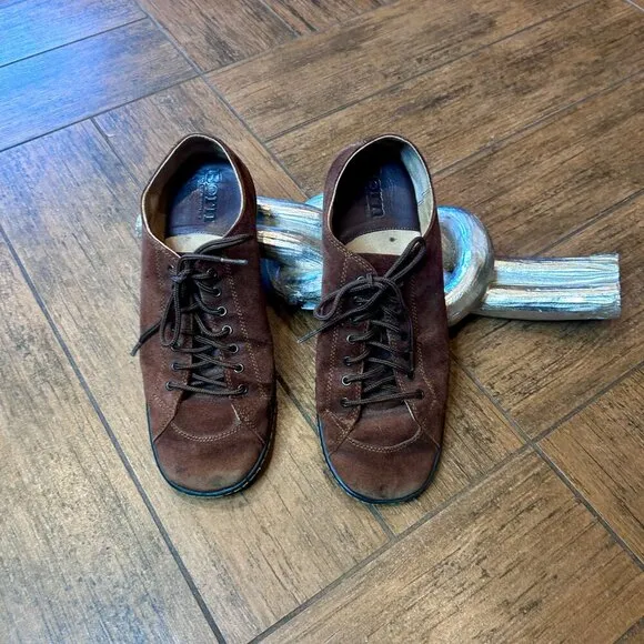 Born Men's Brown Suede Lace Up Casual Shoes Size 12