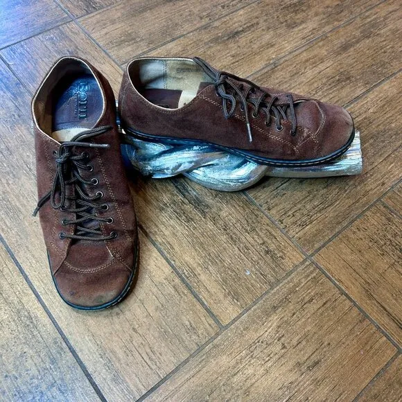 Born Men's Brown Suede Lace Up Casual Shoes Size 12