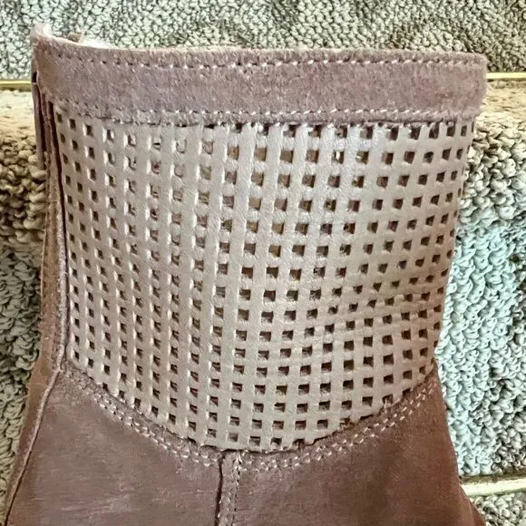 Bos. &amp; Co. Celine Suede Open Peep Toe Boots Bootie in Taupe Size 37 or 7 EEUC