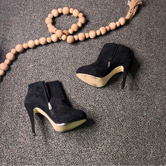 BOSTON PROPER Black Suede Platform Leather Stiletto Zip Up Booties Shoes Sz 7.5