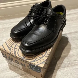 Bostonian Ipswich Apron Black Dress Shoes Men's 9 M Leather Lace Up 3507