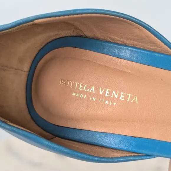Bottega Veneta Blue Leather Peep Toe Heels