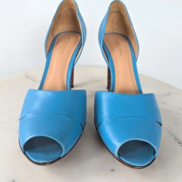 Bottega Veneta Blue Leather Peep Toe Heels