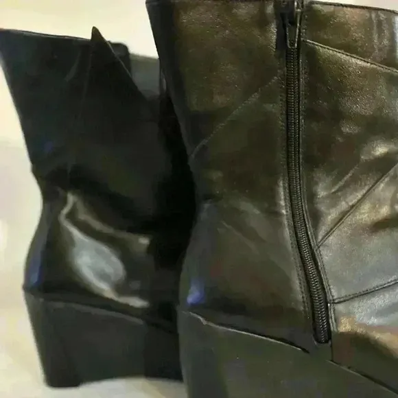 Brand new Noat Leather Wedge Heel Boots NWOT